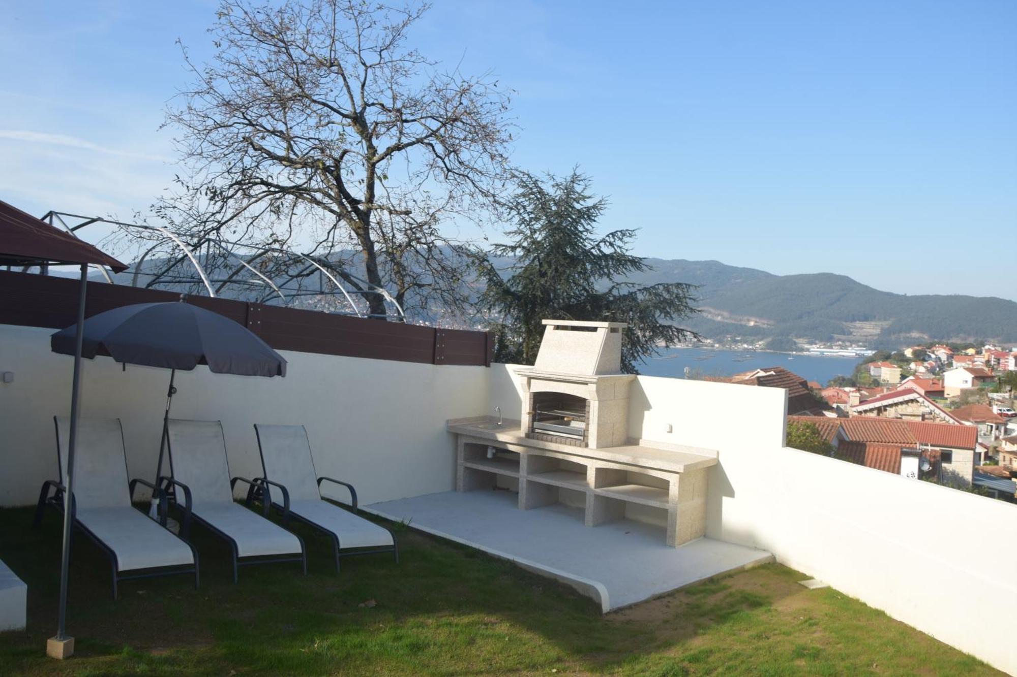 Casa En Chapela, Con Vistas A La Ria De Vigo Villa Exterior photo